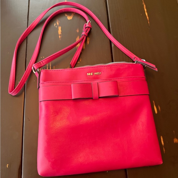 Nine West Handbags - Nine West Fuchsia Crossbody Bag with Bow